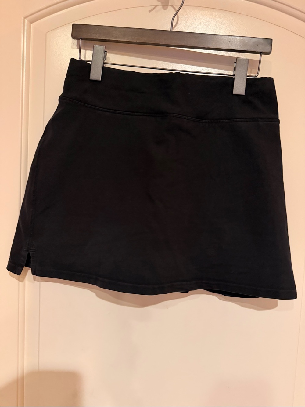 Pact Womens Organic Cotton Blend Skort Black Size Large EUC